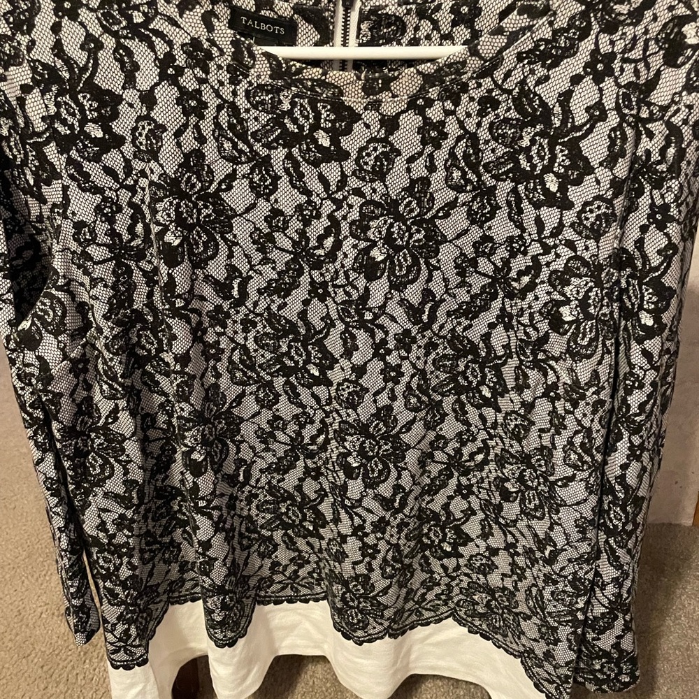 Great Top- Great Condition